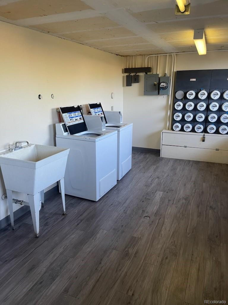 MLS Image #4 for 7355 e quincy avenue,denver, Colorado