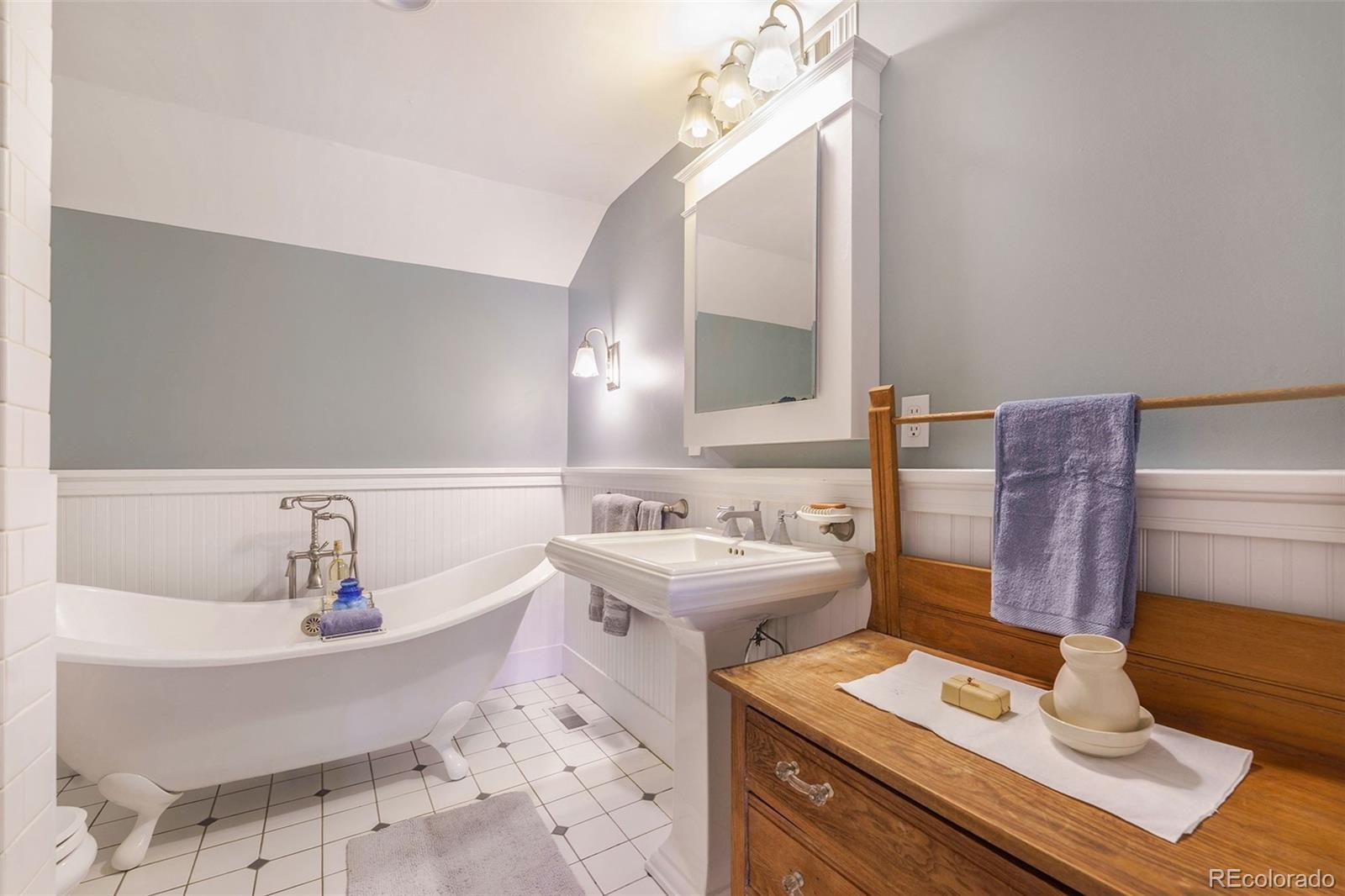 MLS Image #16 for 7597 s rosemary circle,centennial, Colorado