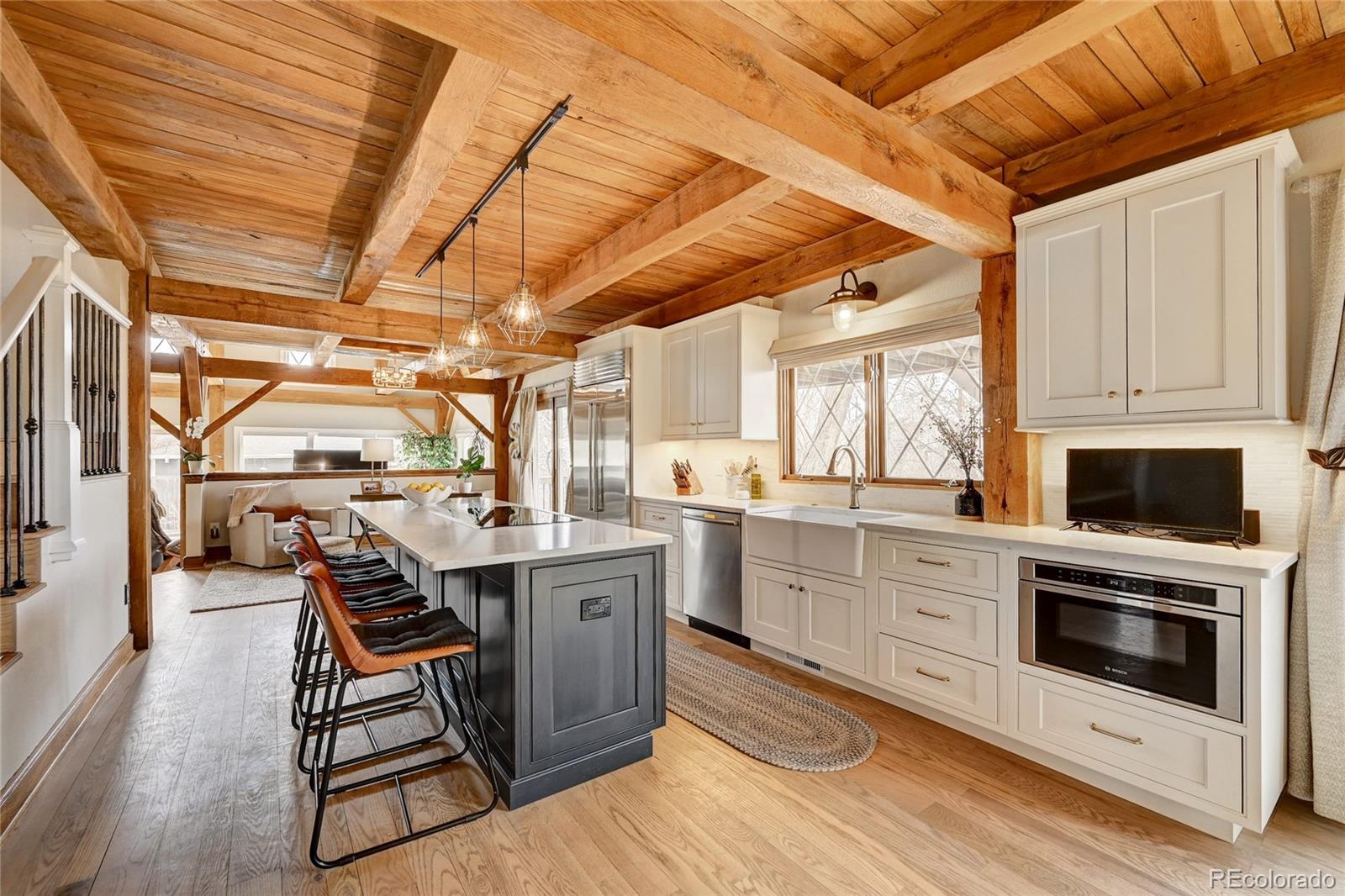 MLS Image #4 for 2448 w euclid avenue,littleton, Colorado