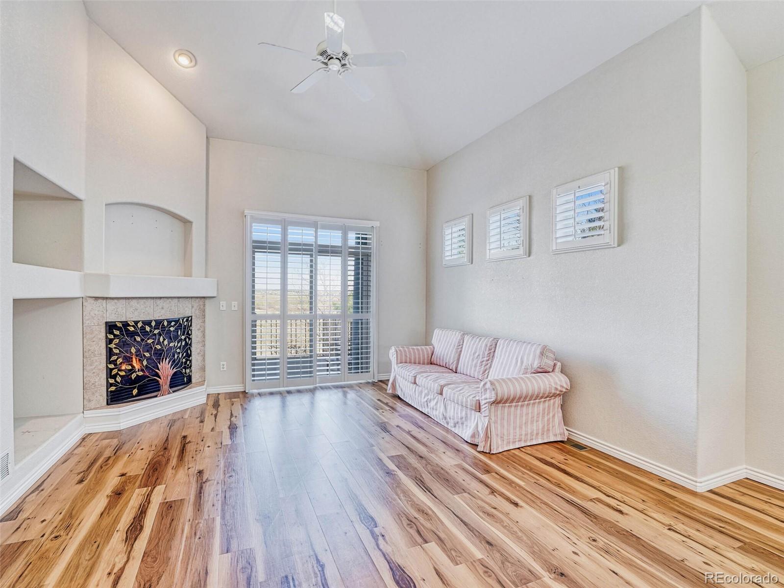 MLS Image #2 for 11972 e lake circle,greenwood village, Colorado