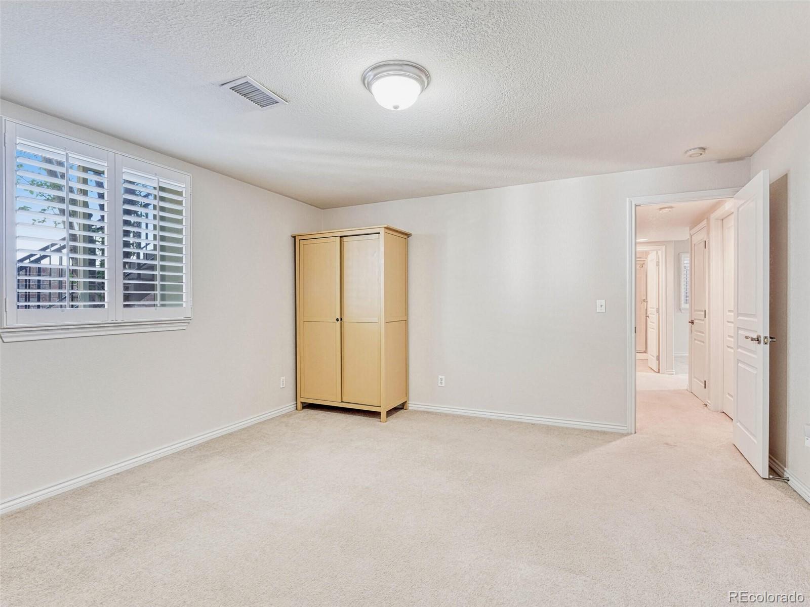 MLS Image #28 for 11972 e lake circle,greenwood village, Colorado
