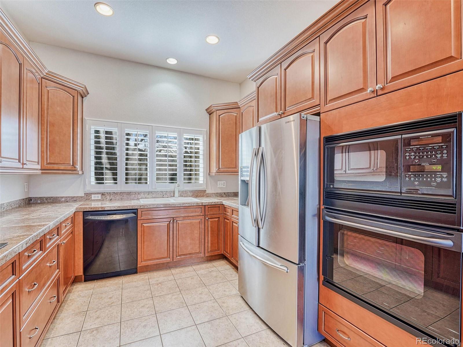 MLS Image #8 for 11972 e lake circle,greenwood village, Colorado