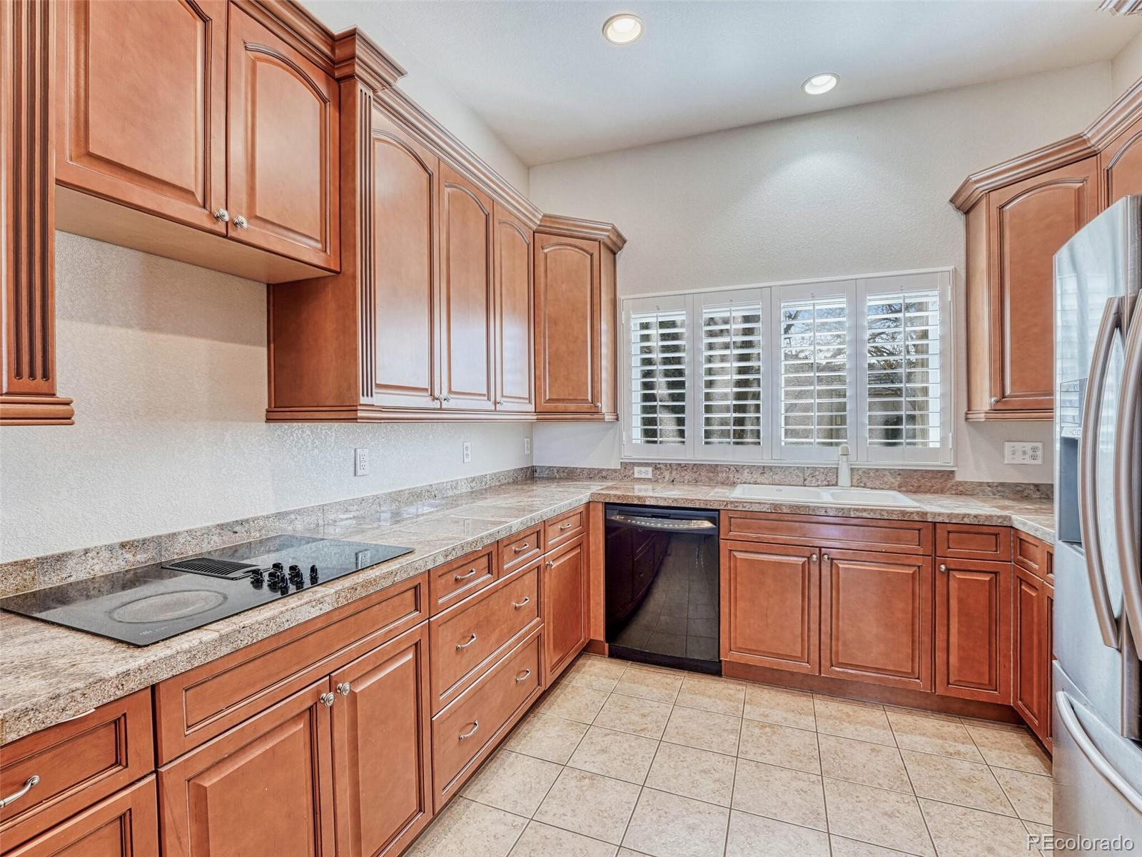 MLS Image #9 for 11972 e lake circle,greenwood village, Colorado