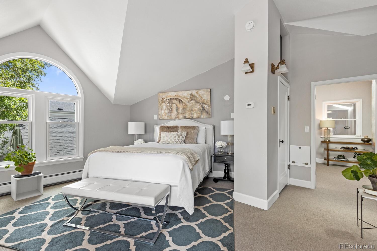 MLS Image #16 for 542 s vine street,denver, Colorado