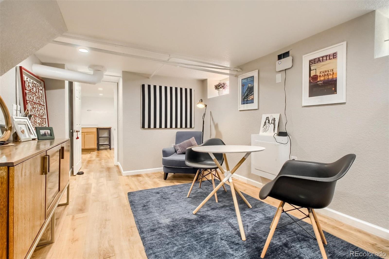 MLS Image #33 for 542 s vine street,denver, Colorado