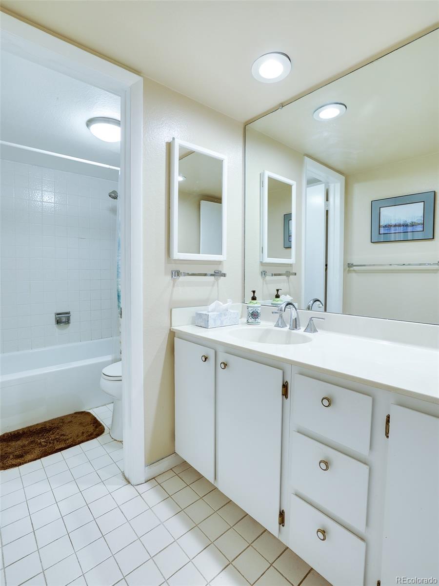 MLS Image #12 for 7250  eastmoor drive,denver, Colorado