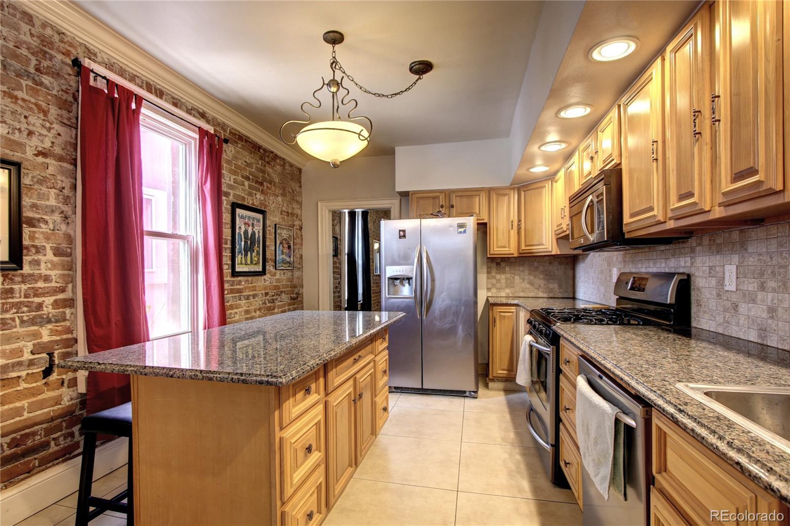 MLS Image #11 for 2928 n marion street,denver, Colorado