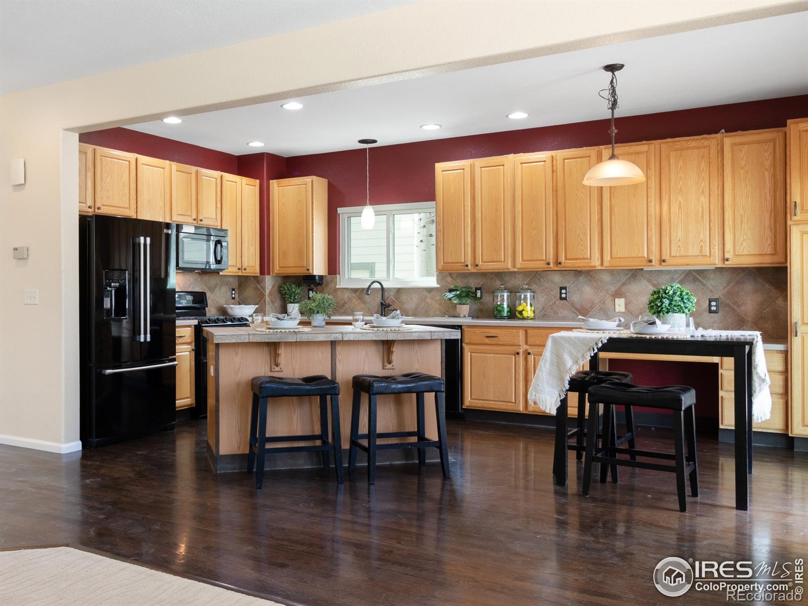 MLS Image #11 for 6666  scenic court,firestone, Colorado