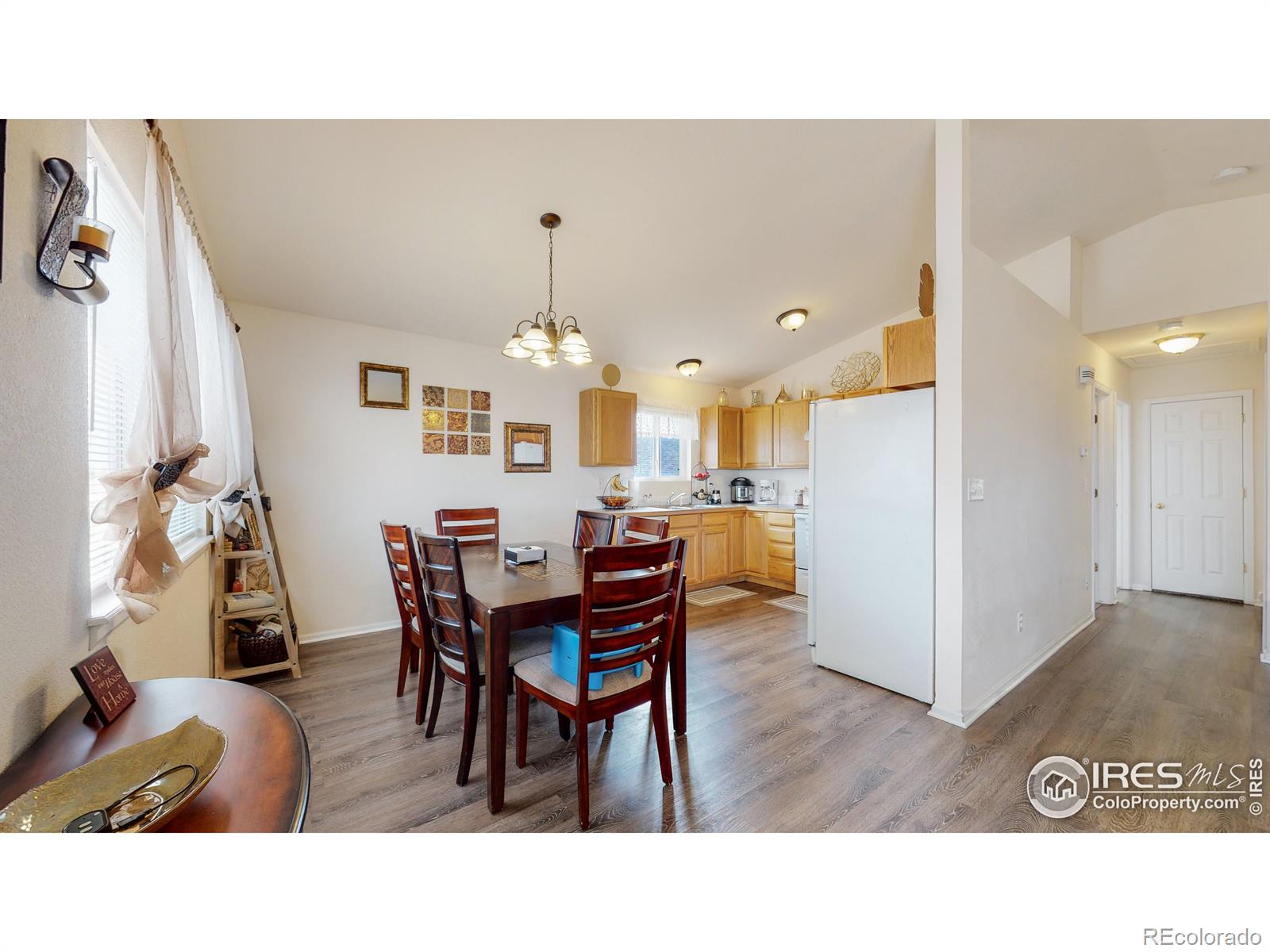 MLS Image #5 for 2531  bearwood avenue,greeley, Colorado