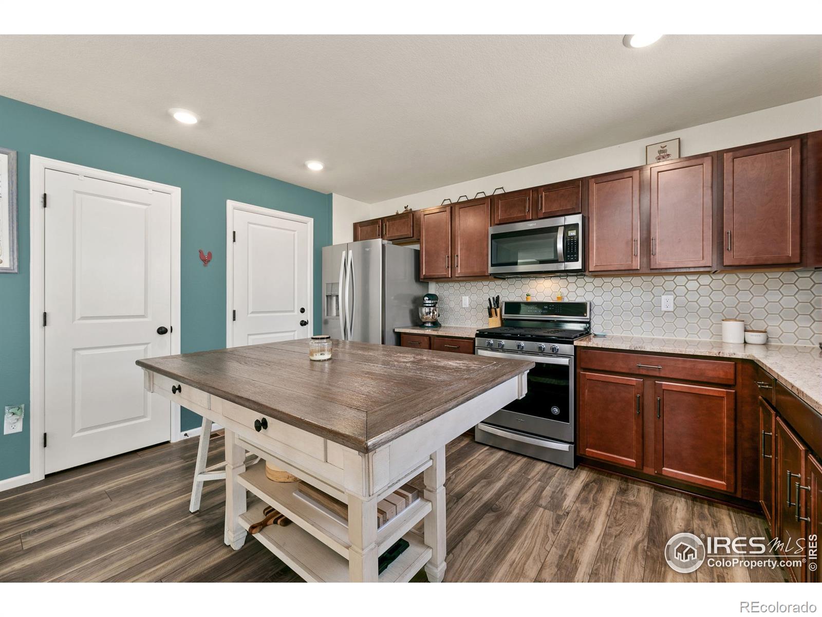 MLS Image #11 for 2991  cub lake drive,loveland, Colorado