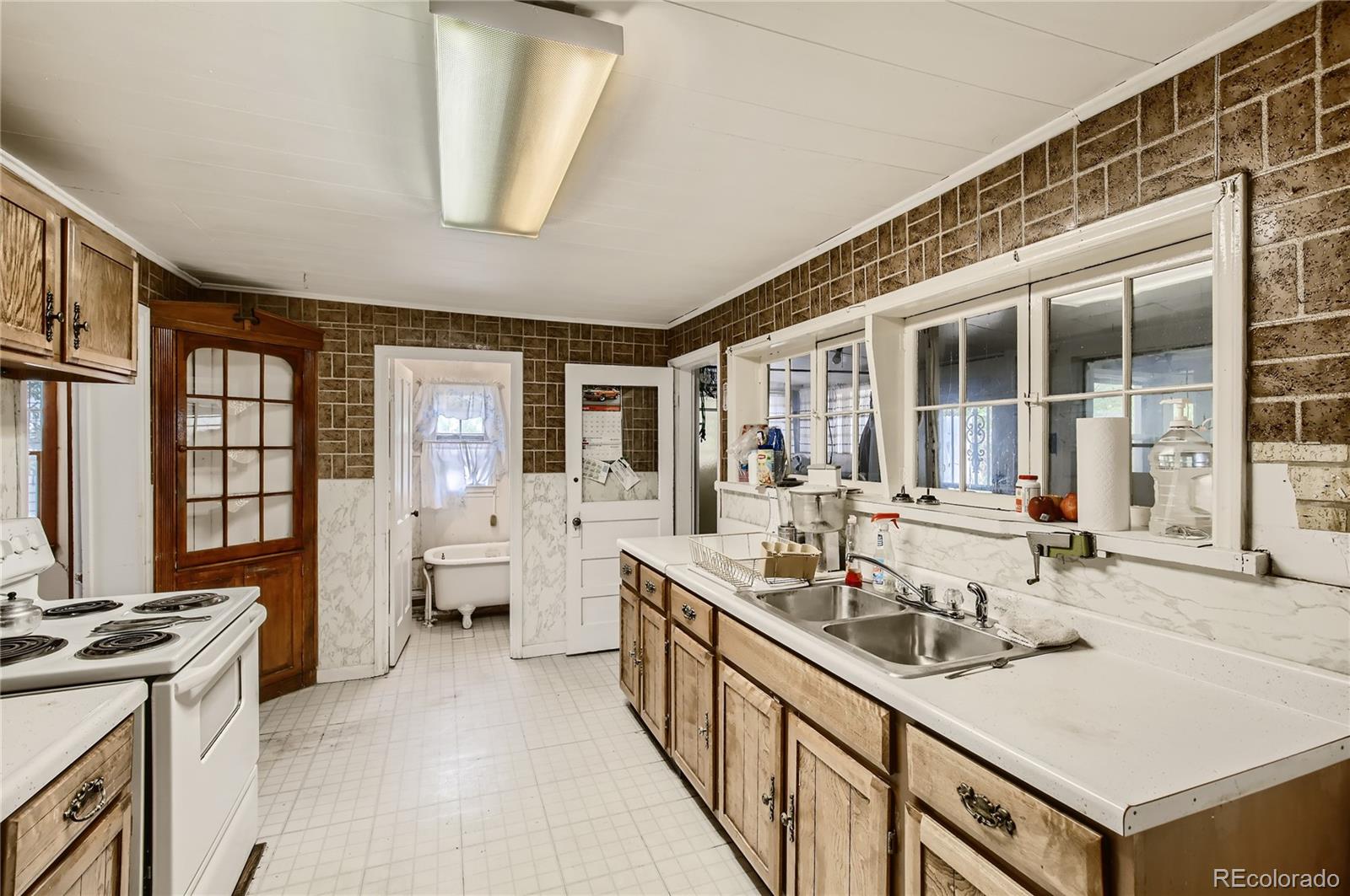 MLS Image #7 for 1615  ford street,golden, Colorado