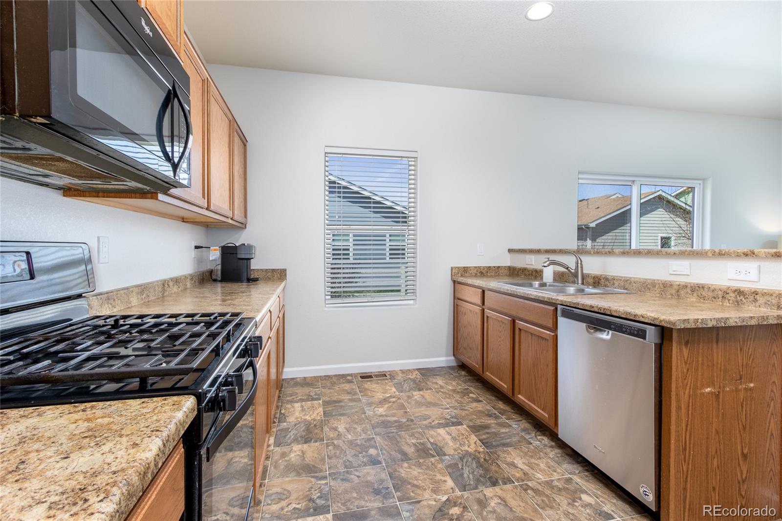 MLS Image #8 for 5641  legacy parkway,dacono, Colorado