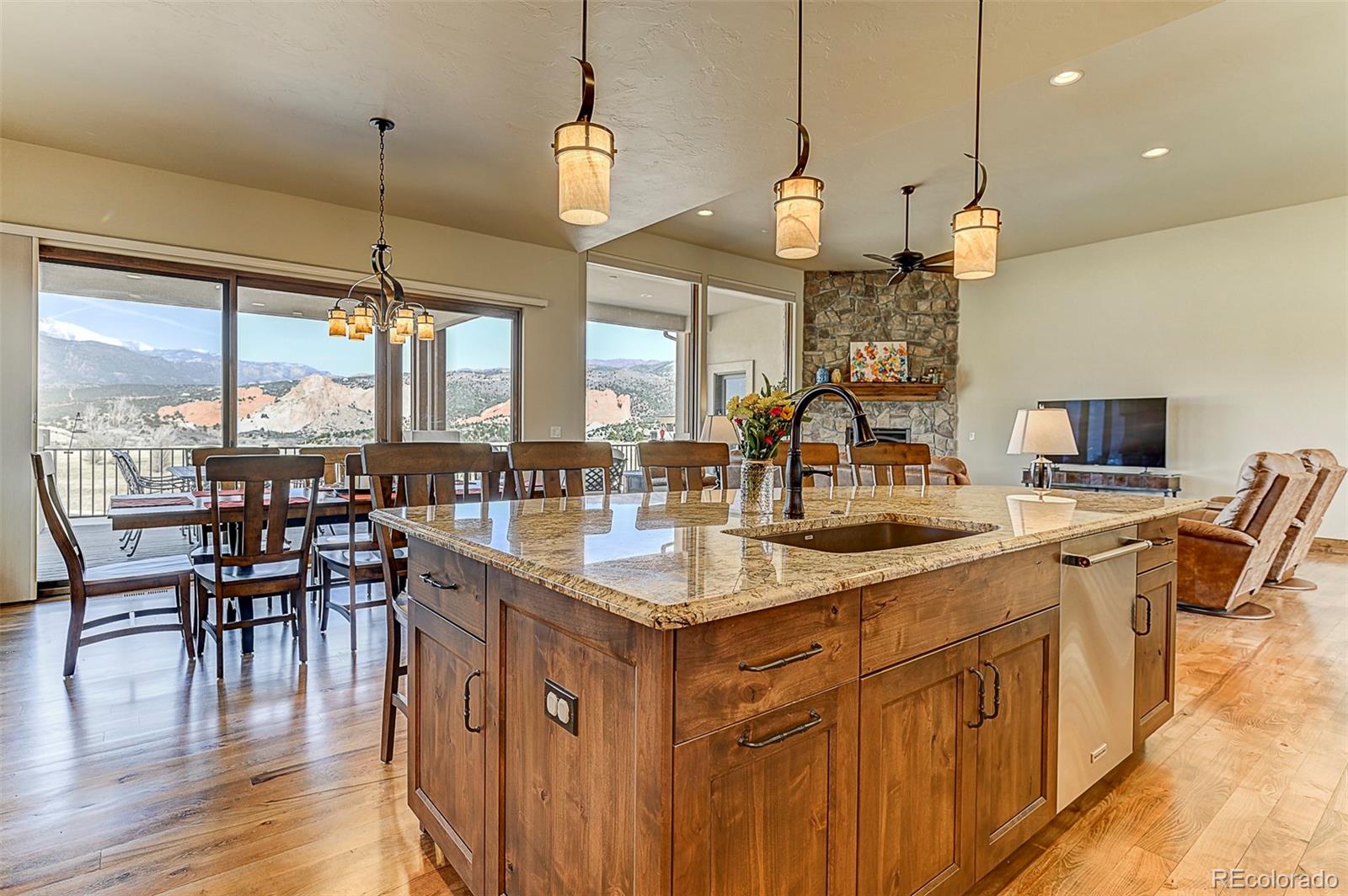MLS Image #14 for 2752  cathedral park view,colorado springs, Colorado