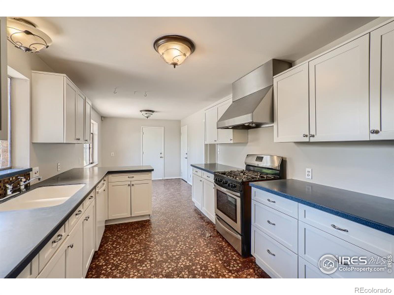 MLS Image #8 for 1345  overhill road,golden, Colorado
