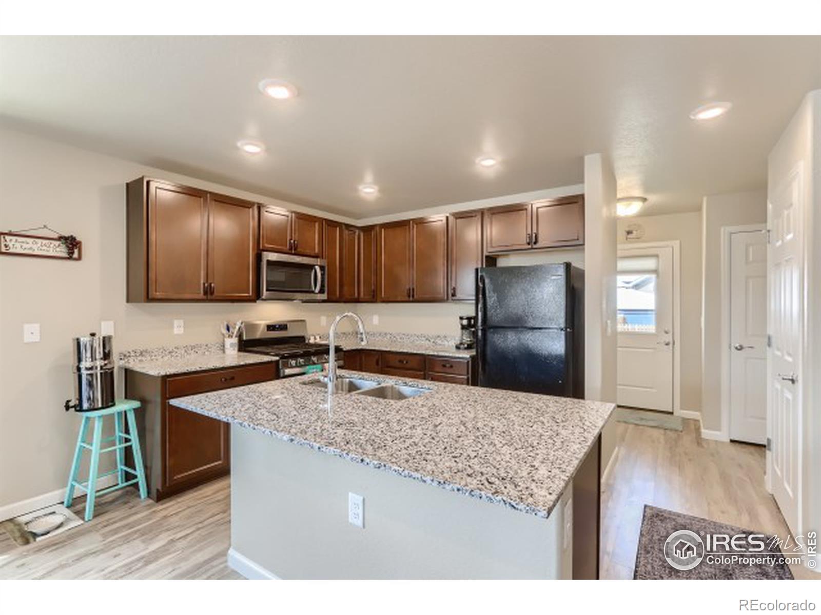 MLS Image #10 for 1125  hummingbird circle,longmont, Colorado