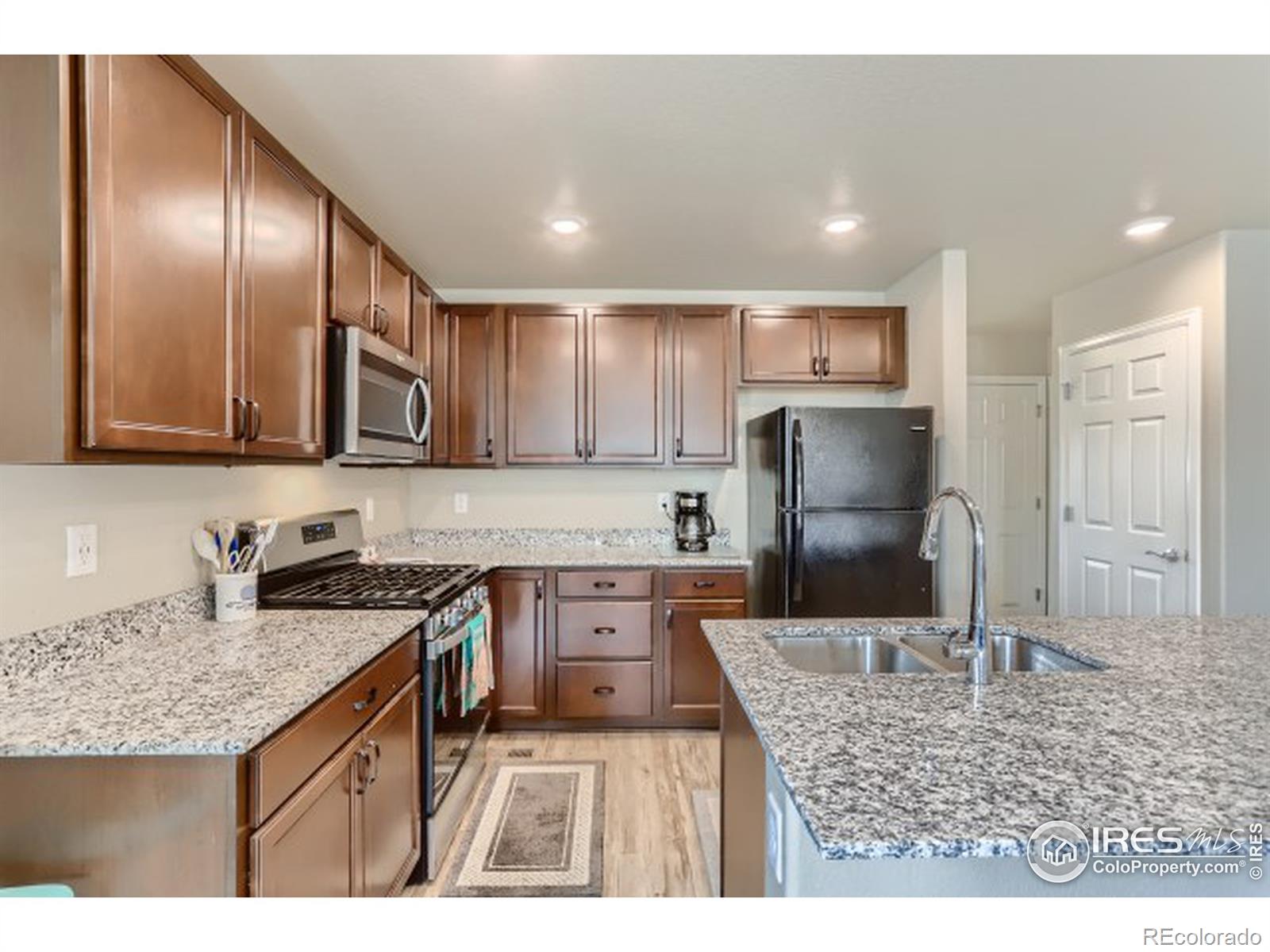 MLS Image #11 for 1125  hummingbird circle,longmont, Colorado