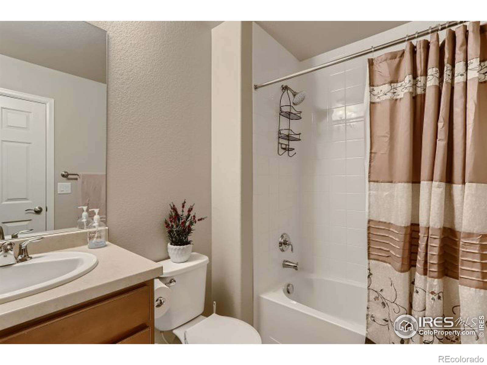 MLS Image #20 for 1125  hummingbird circle,longmont, Colorado