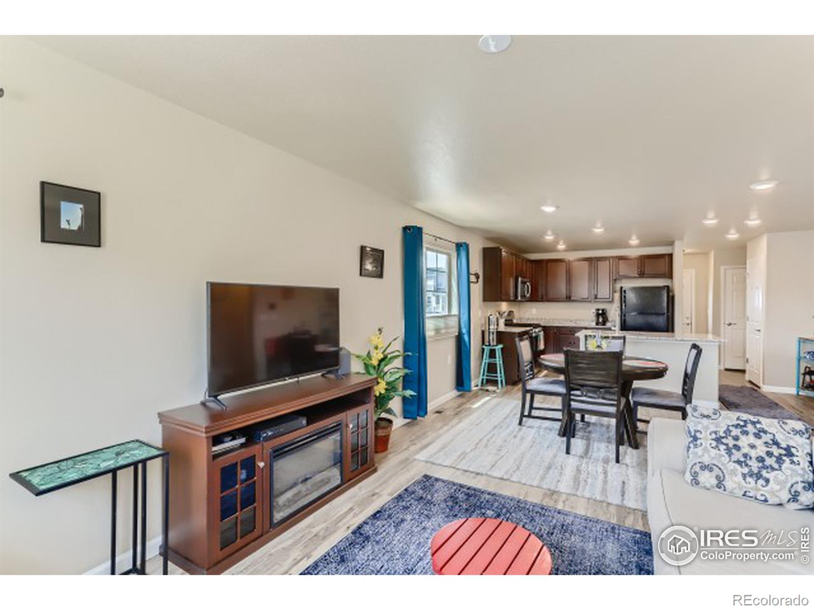 MLS Image #8 for 1125  hummingbird circle,longmont, Colorado
