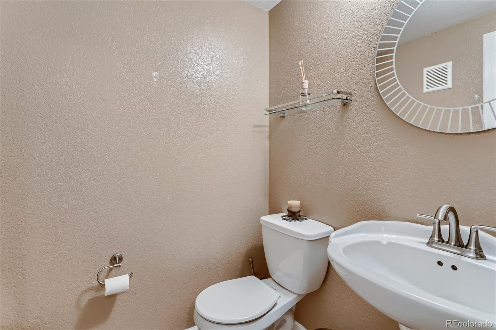 MLS Image #18 for 19753 e garden drive,centennial, Colorado