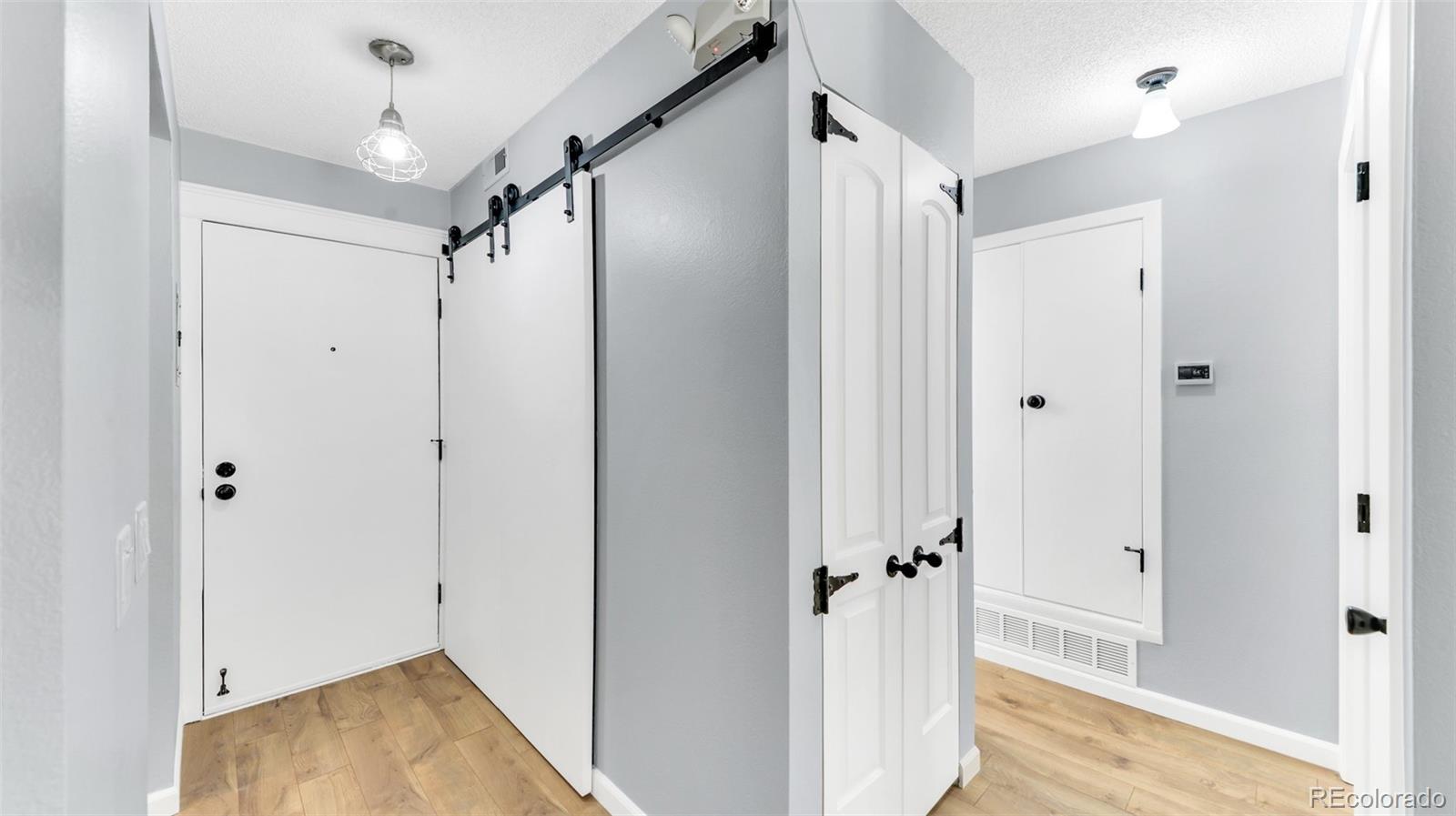 MLS Image #13 for 4283 s salida way,aurora, Colorado