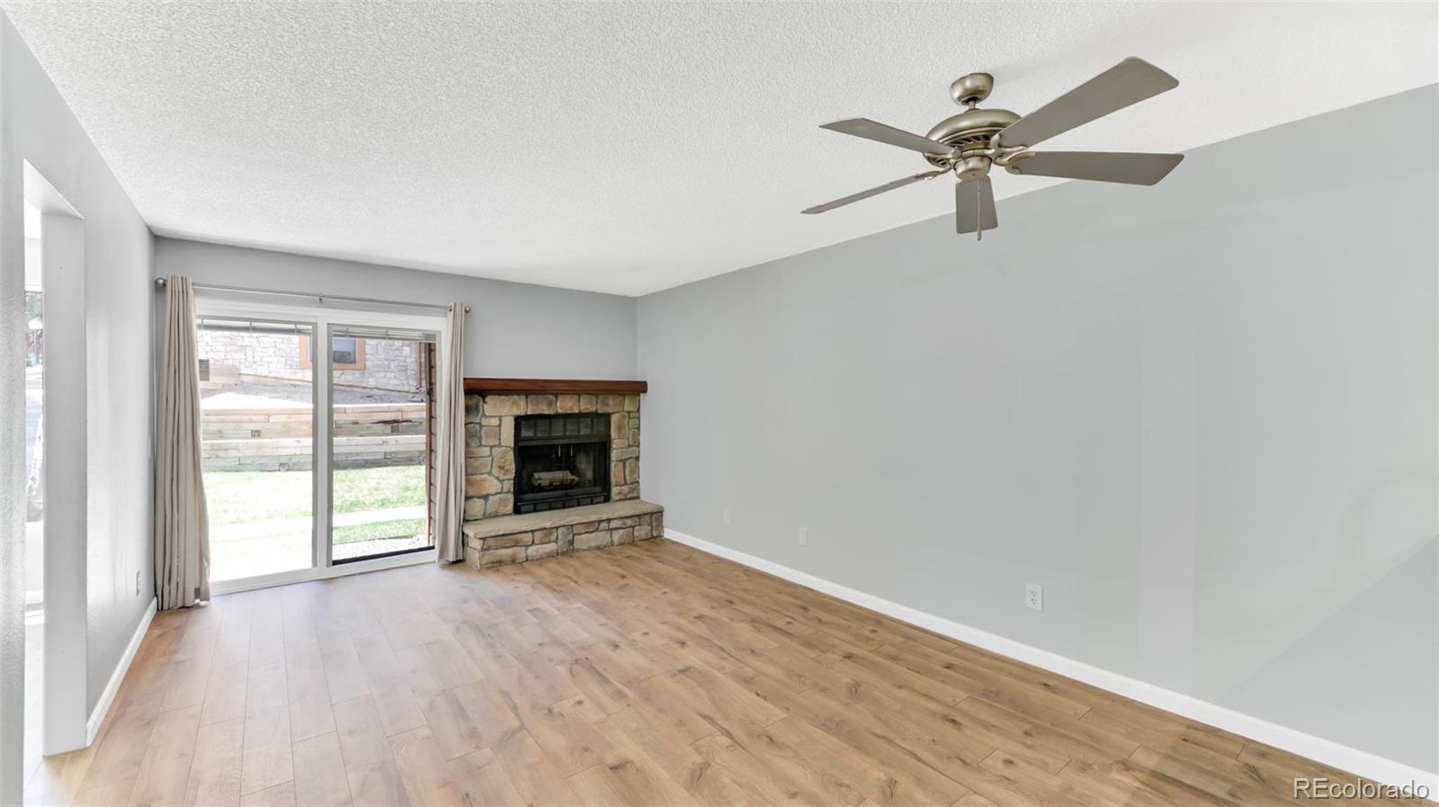 MLS Image #2 for 4283 s salida way,aurora, Colorado