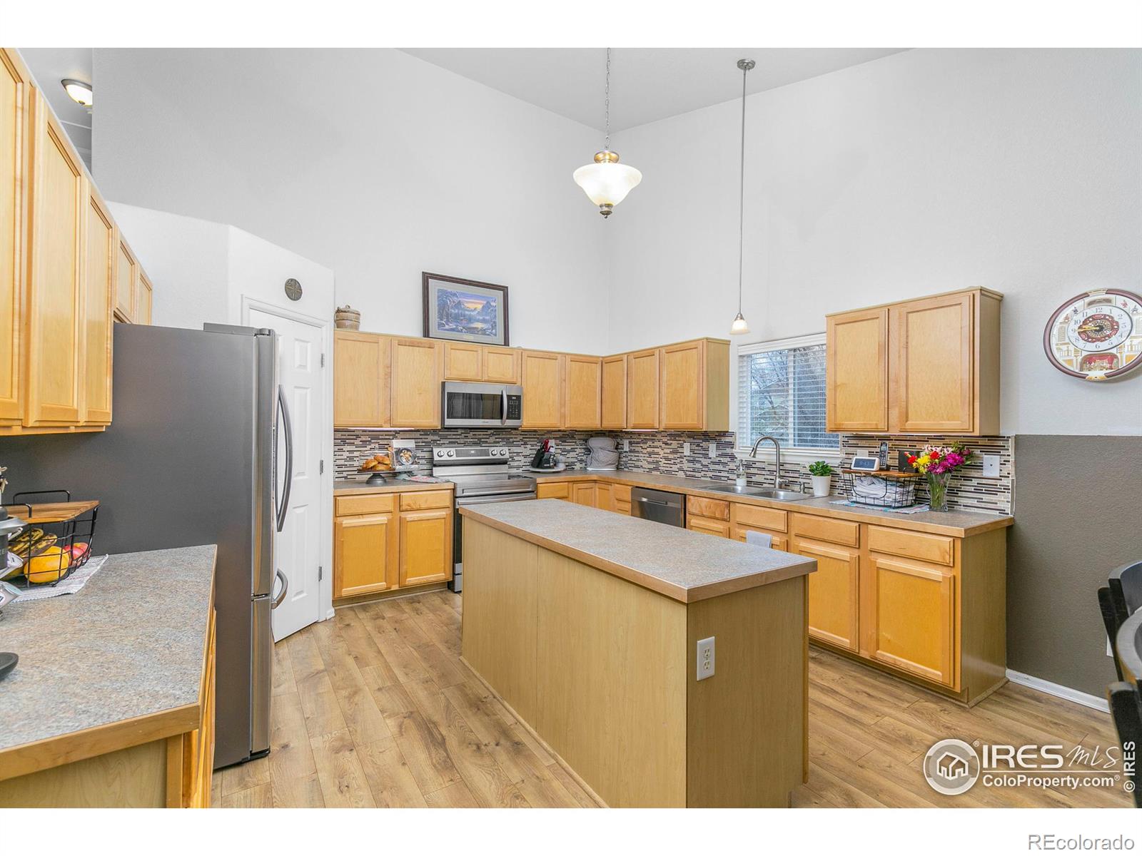 MLS Image #11 for 2039  sandhill crane circle,loveland, Colorado