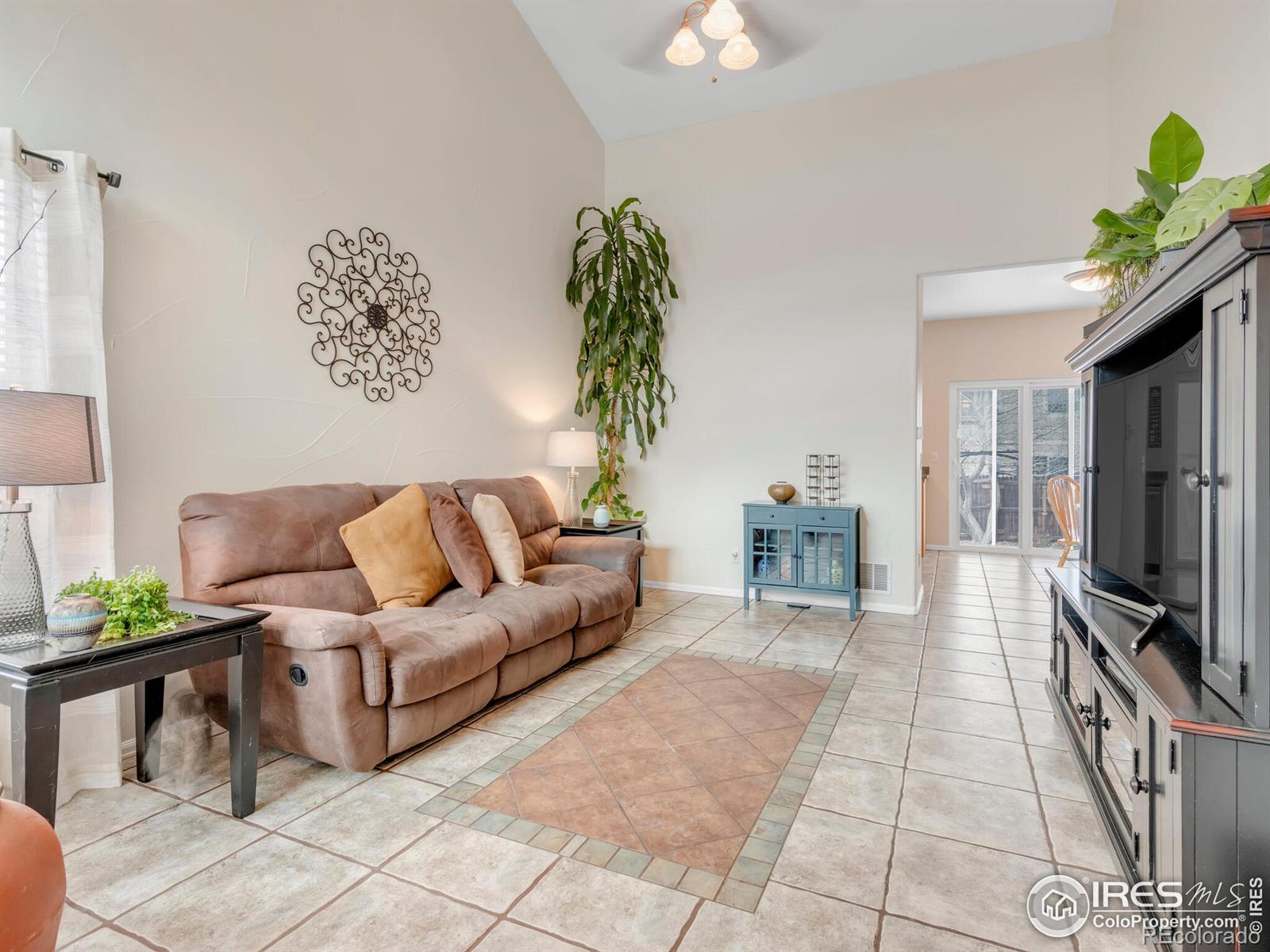 MLS Image #7 for 3750 s quemoy way,aurora, Colorado