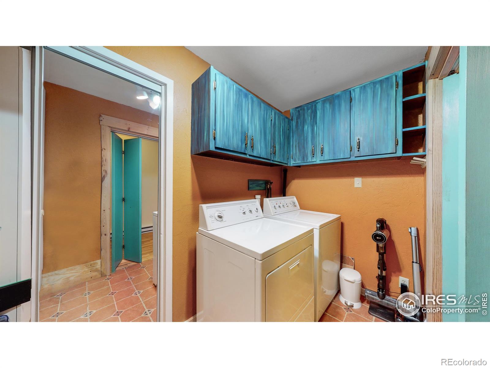 MLS Image #23 for 530  hondius circle,estes park, Colorado