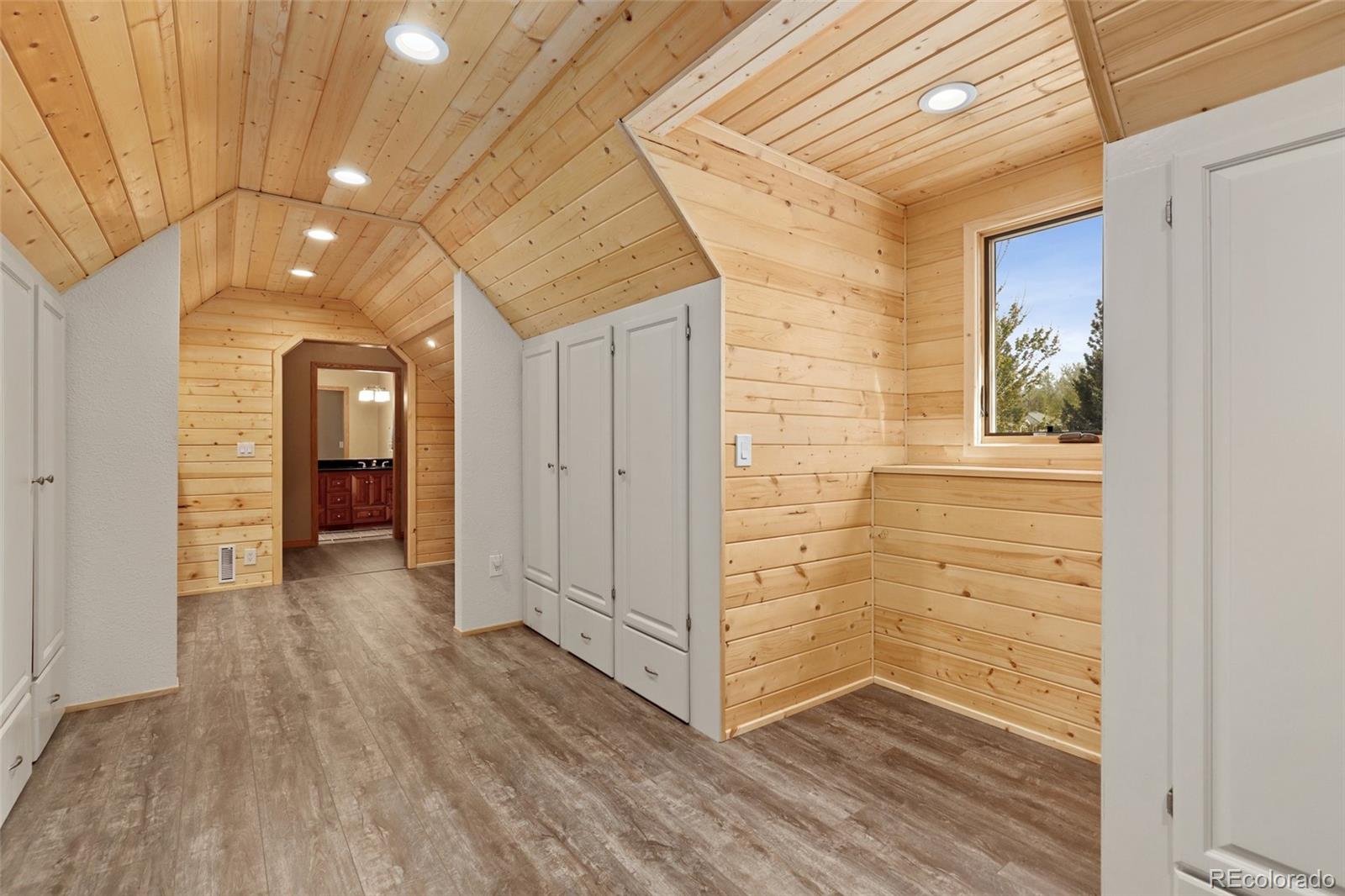 MLS Image #19 for 1901 w dry creek road,littleton, Colorado