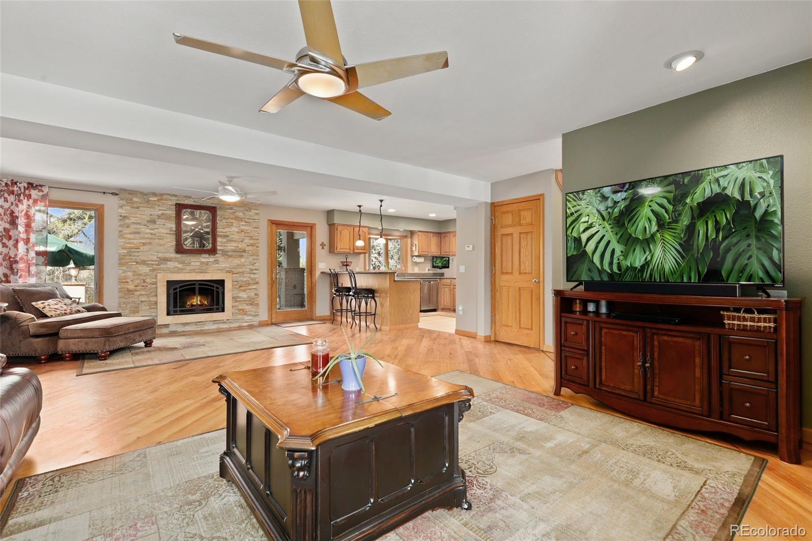 MLS Image #4 for 1901 w dry creek road,littleton, Colorado