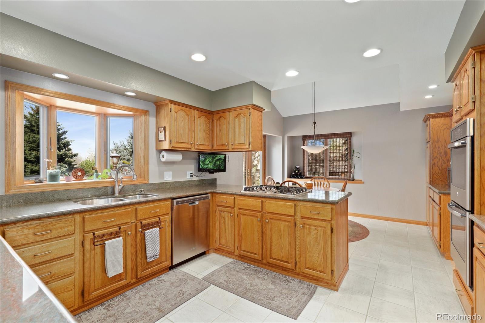MLS Image #8 for 1901 w dry creek road,littleton, Colorado