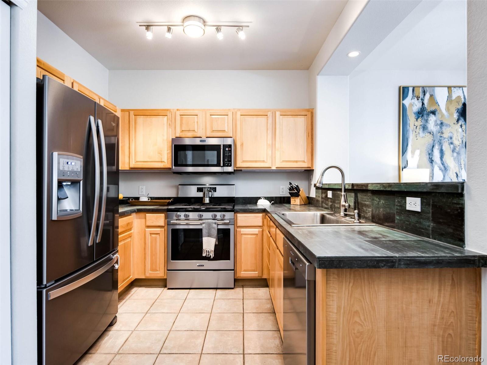 MLS Image #7 for 1381 s ulster street,denver, Colorado