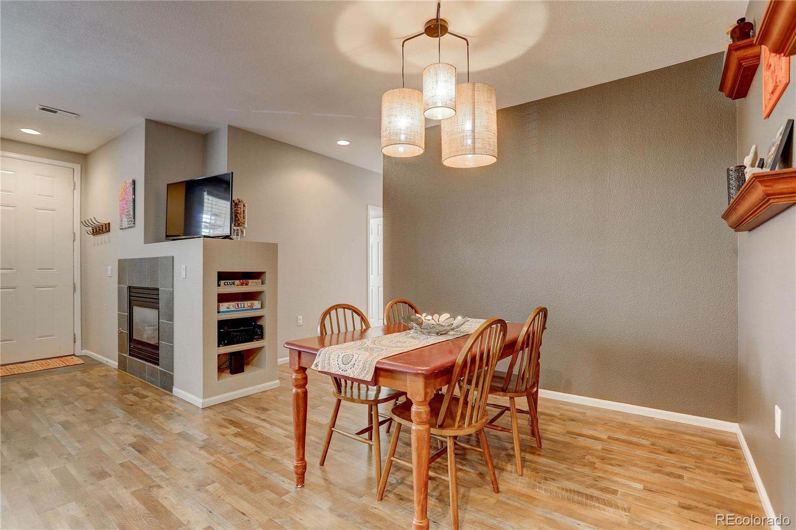 MLS Image #13 for 7511 e 26th avenue,denver, Colorado