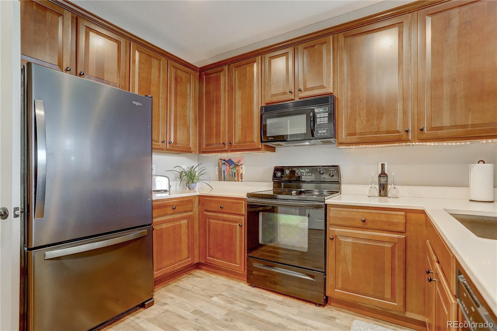 MLS Image #3 for 7511 e 26th avenue,denver, Colorado