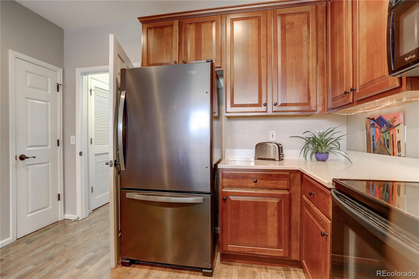 MLS Image #4 for 7511 e 26th avenue,denver, Colorado