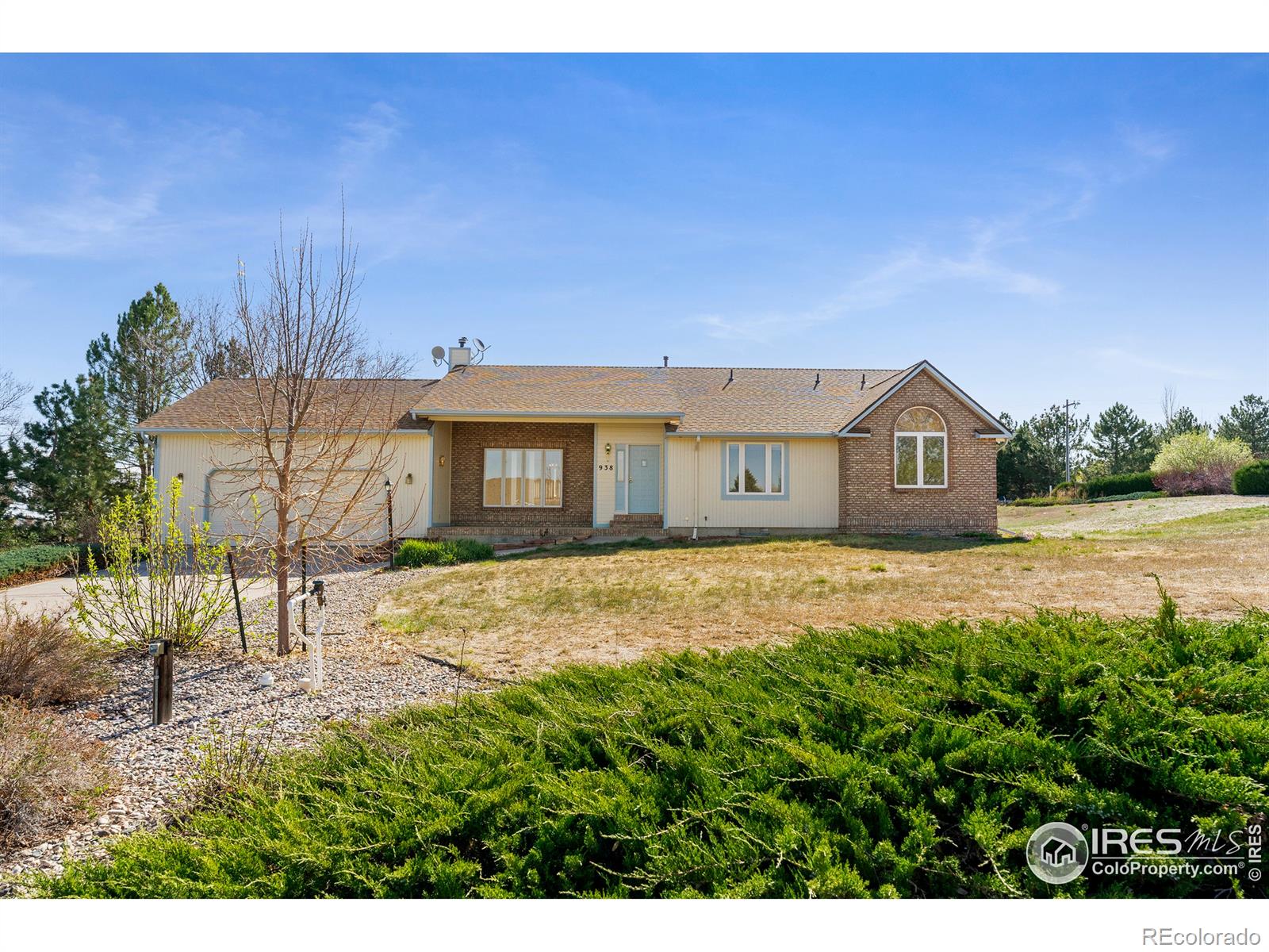 MLS Image #2 for 938  roadrunner court,loveland, Colorado