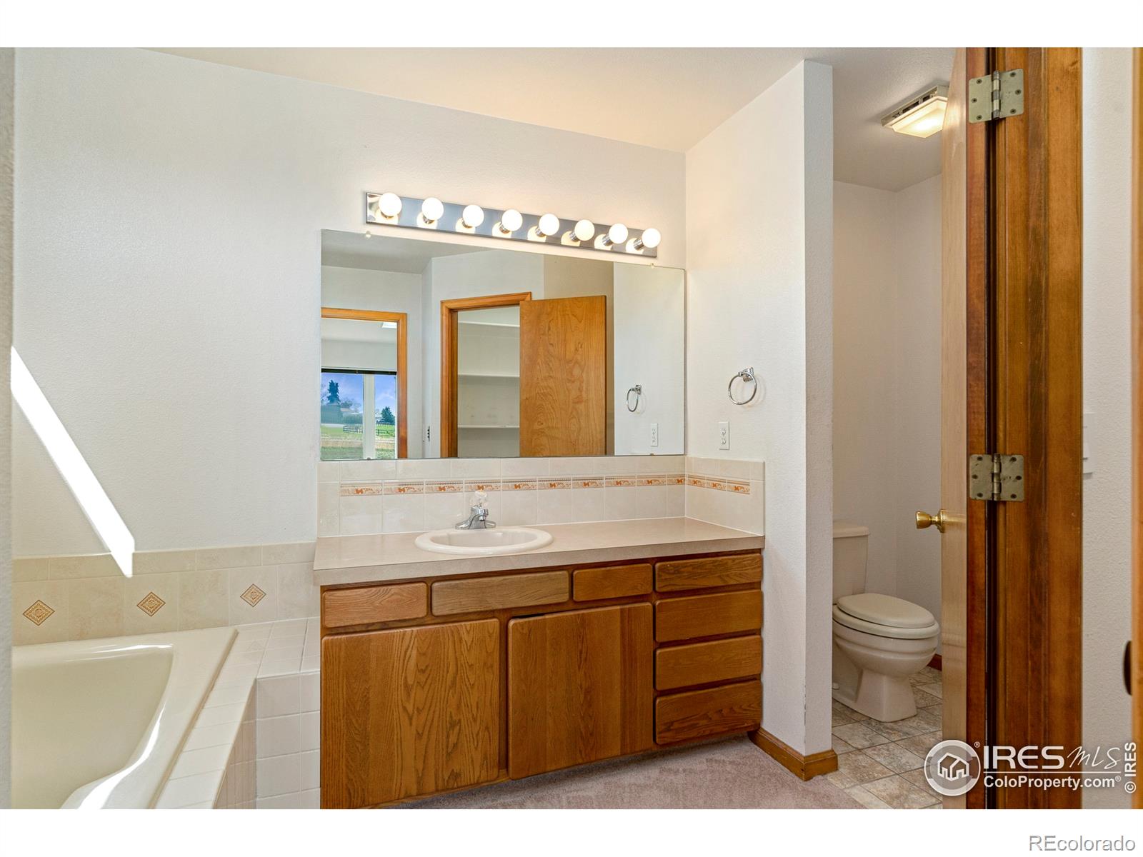 MLS Image #22 for 938  roadrunner court,loveland, Colorado