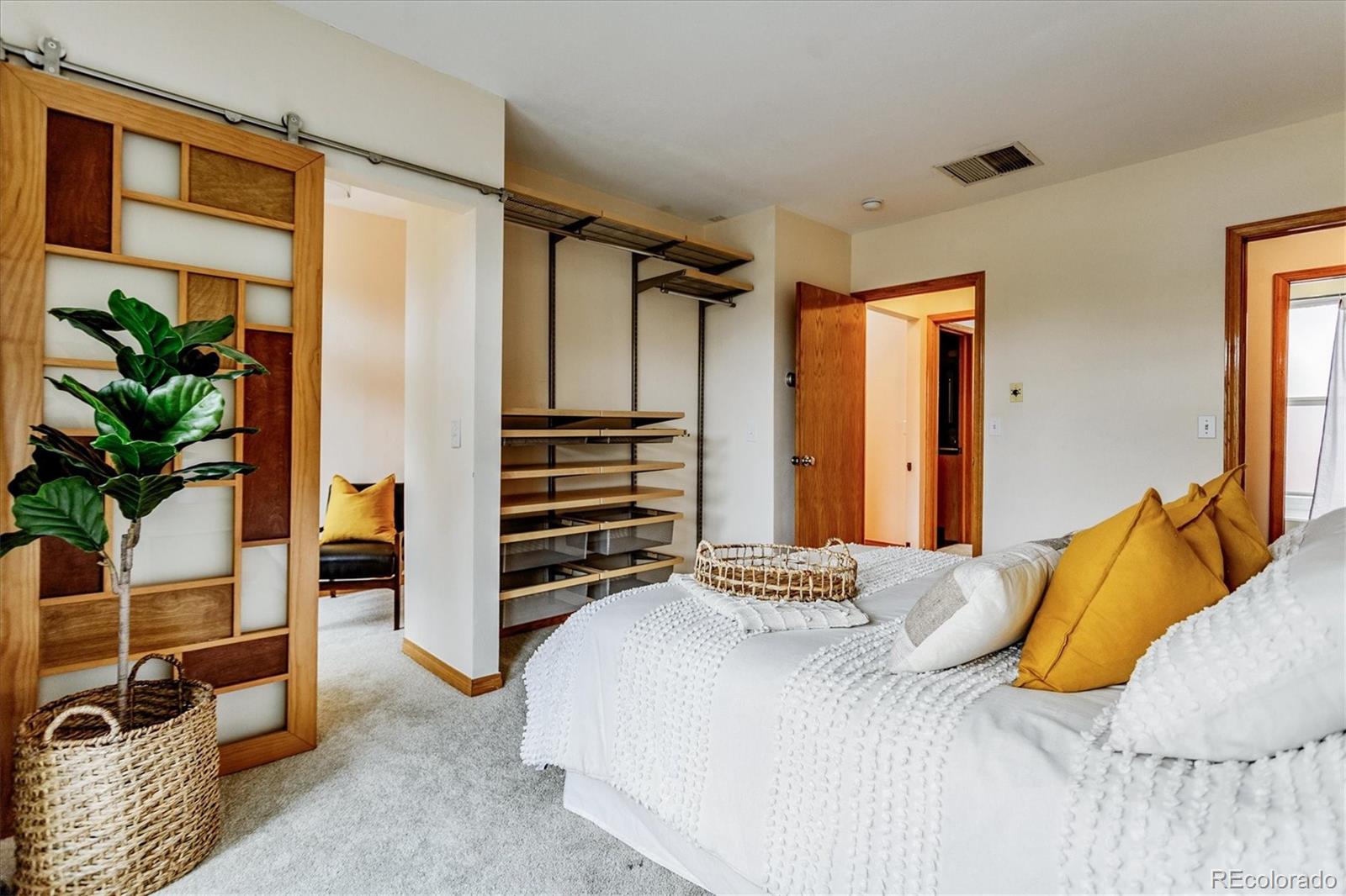 MLS Image #10 for 1606 n humboldt street,denver, Colorado