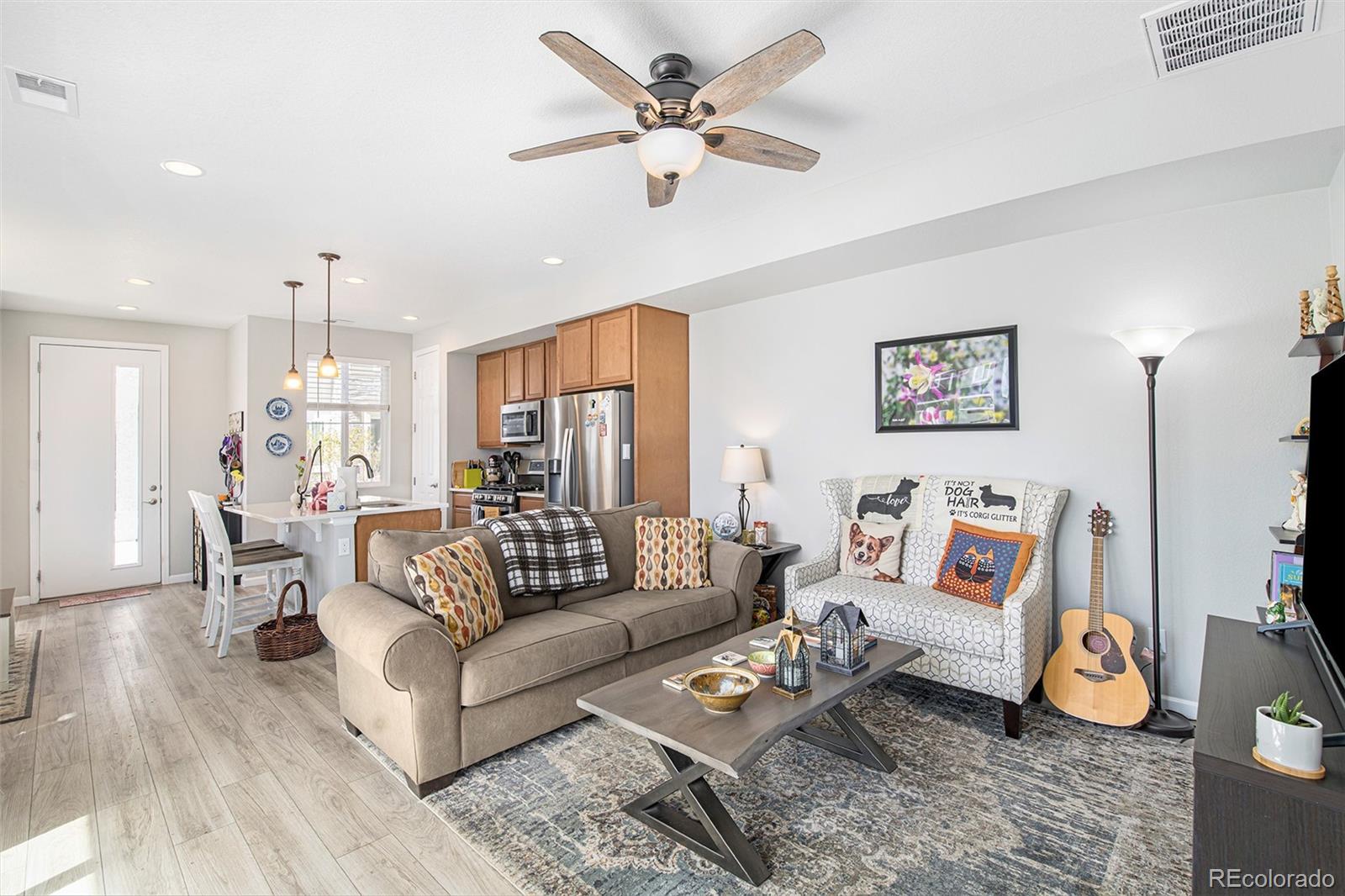 MLS Image #12 for 23644 e 5th place,aurora, Colorado
