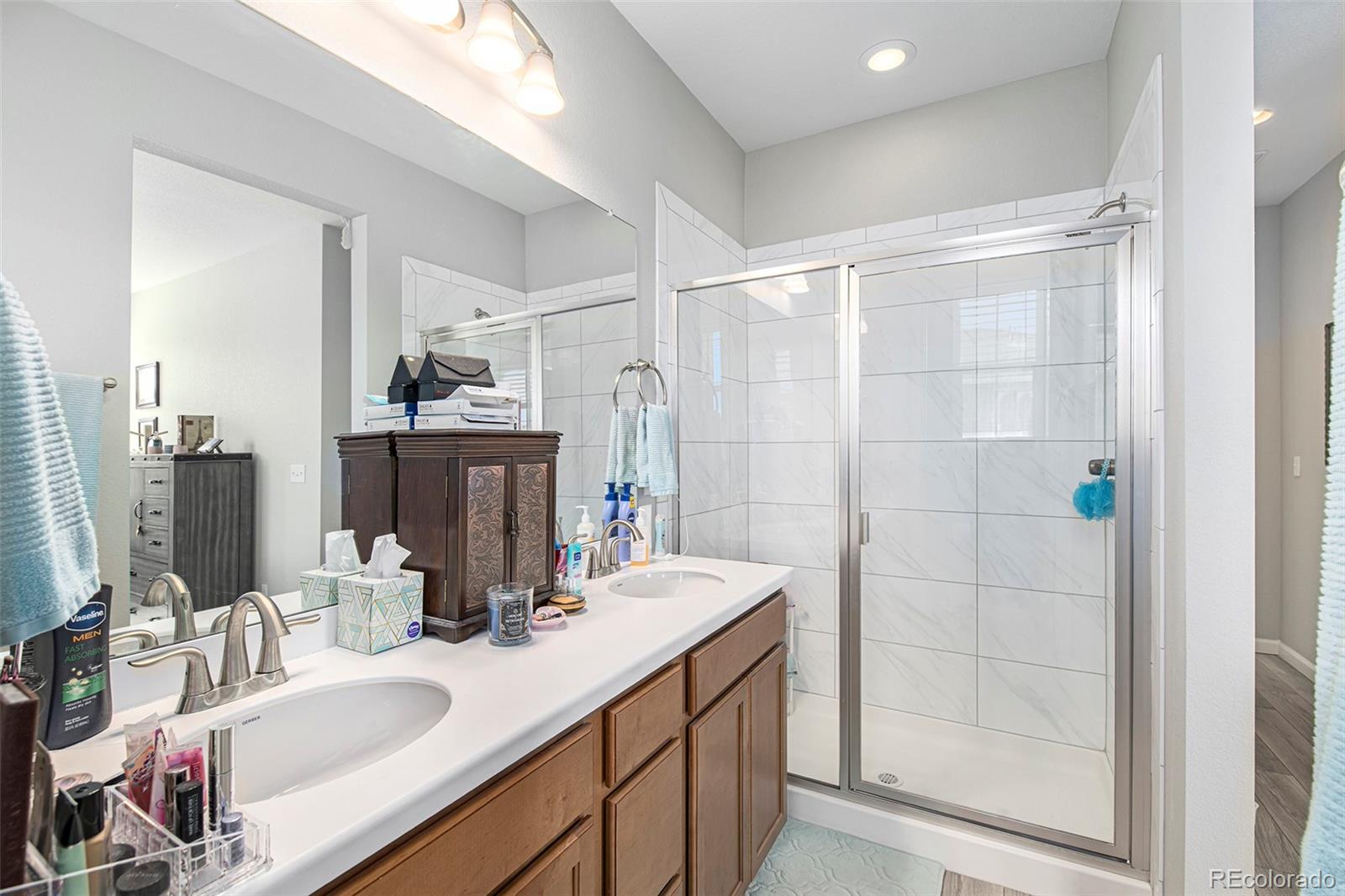 MLS Image #21 for 23644 e 5th place,aurora, Colorado