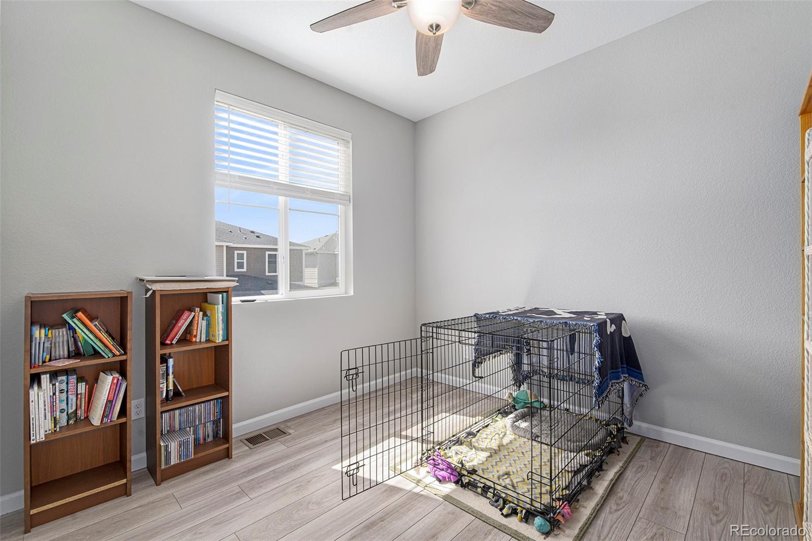 MLS Image #23 for 23644 e 5th place,aurora, Colorado