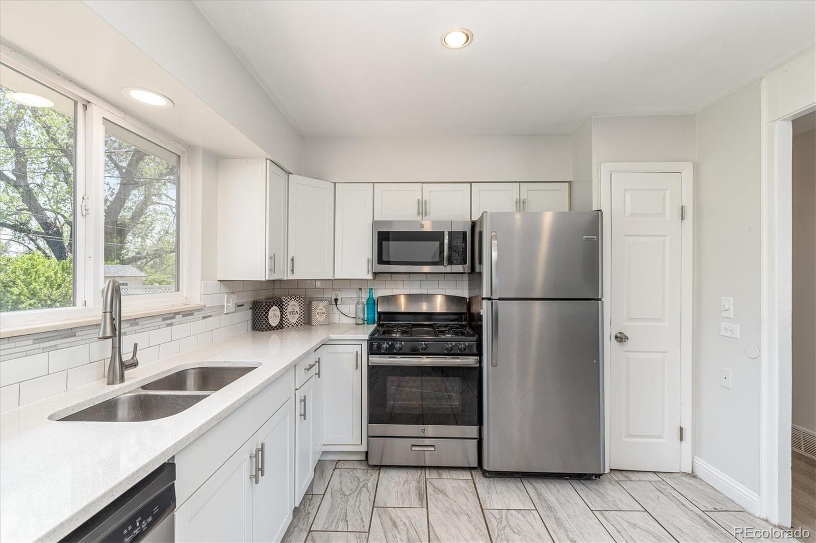 MLS Image #12 for 9192  cypress drive,thornton, Colorado