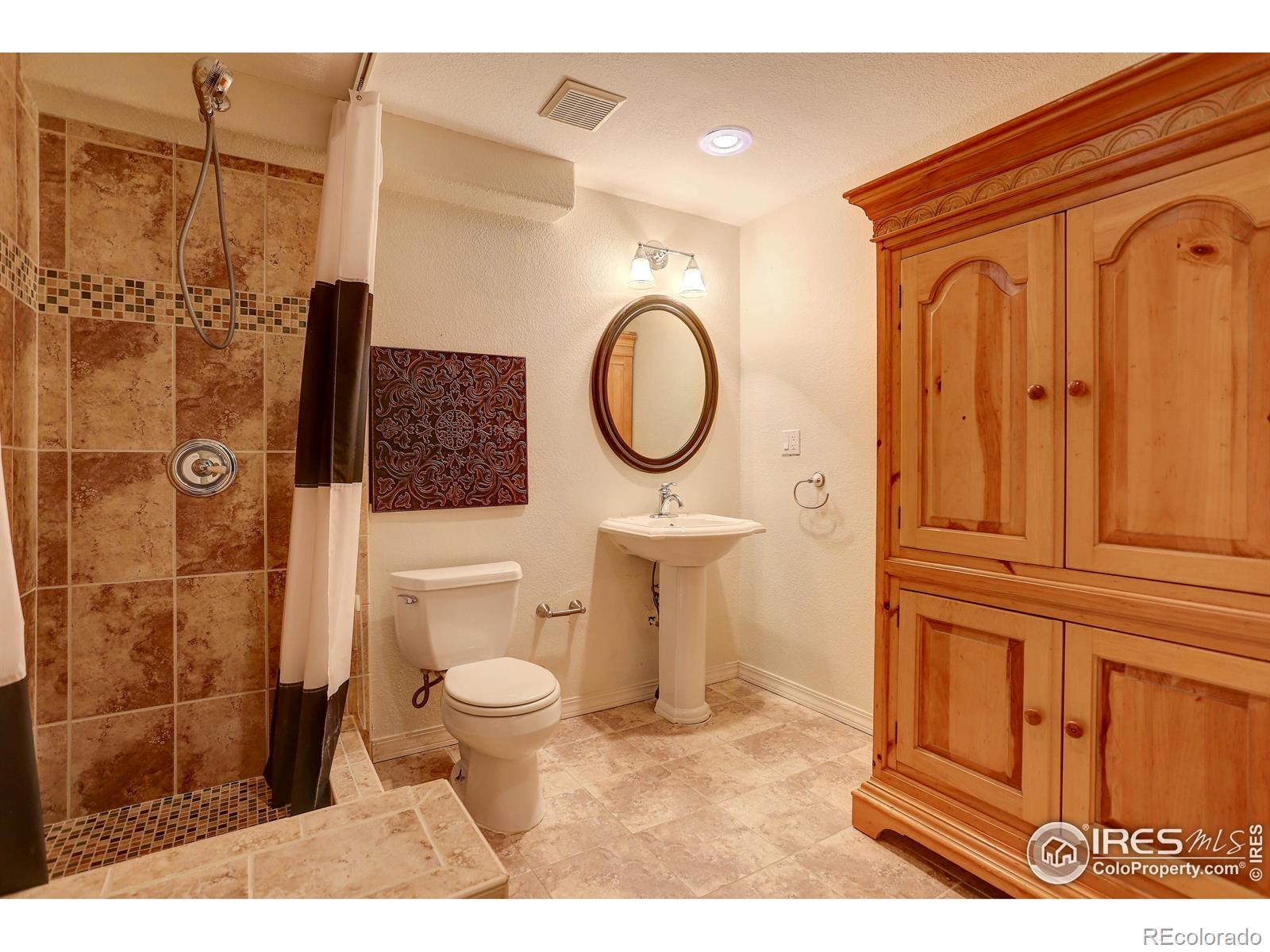 MLS Image #33 for 561  flying jib court,lafayette, Colorado