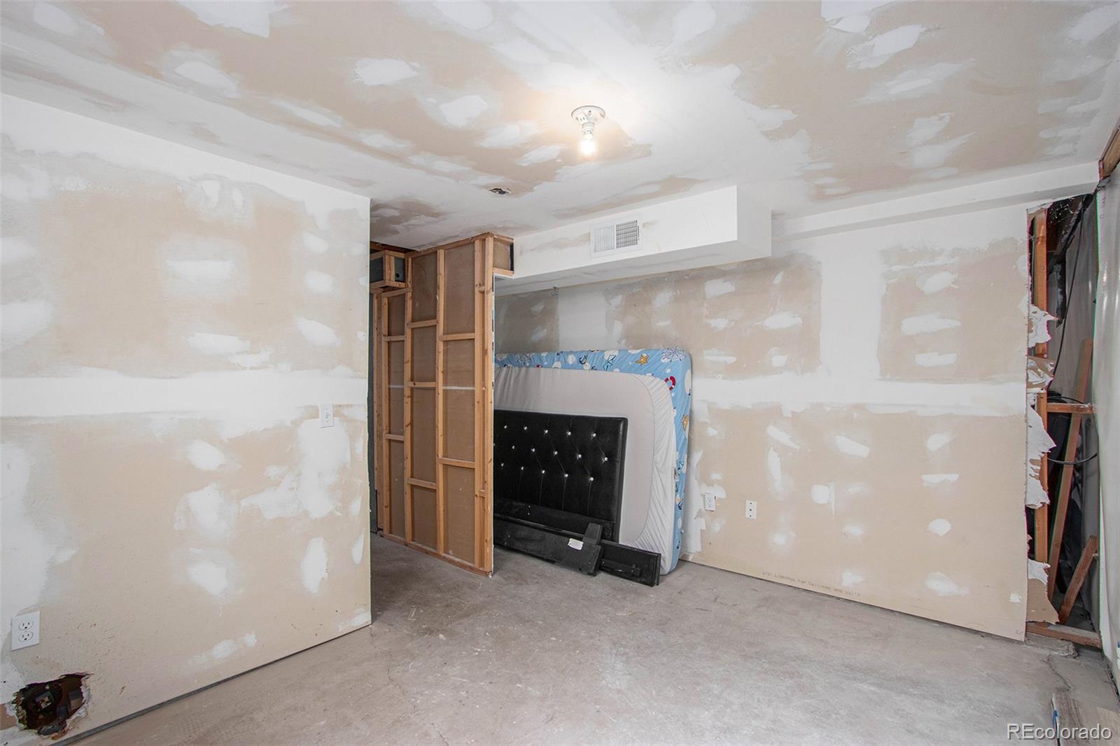 MLS Image #18 for 1310 s eaton court,lakewood, Colorado