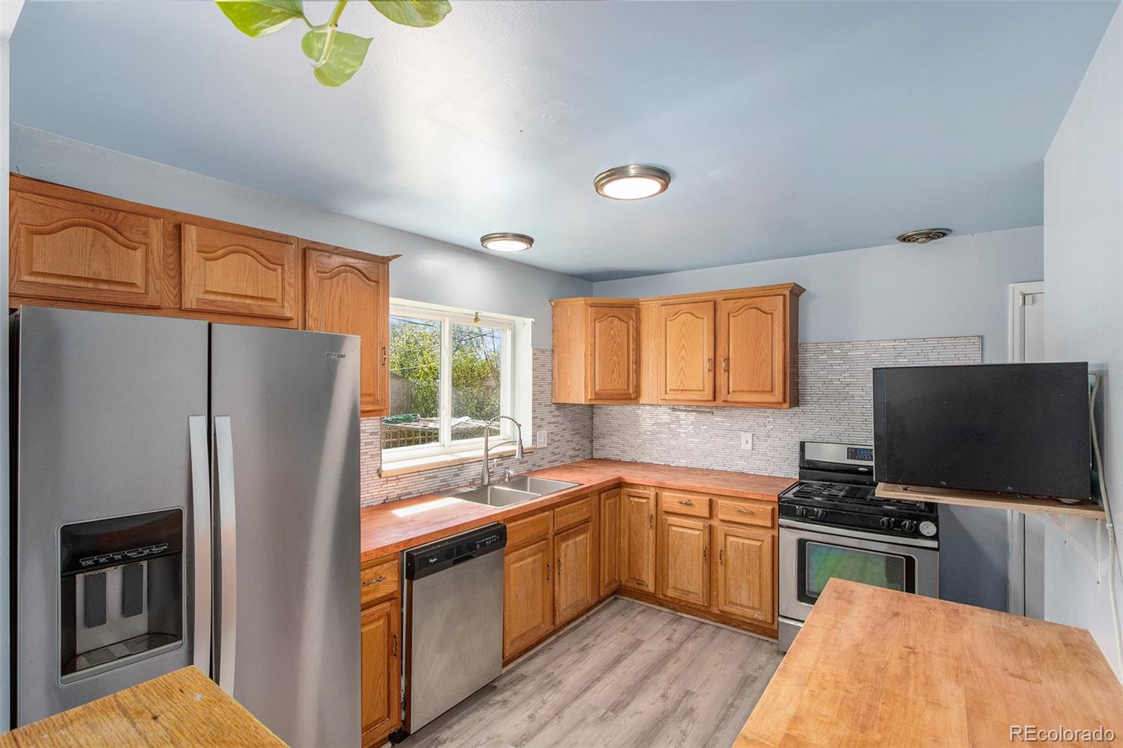 MLS Image #6 for 1310 s eaton court,lakewood, Colorado