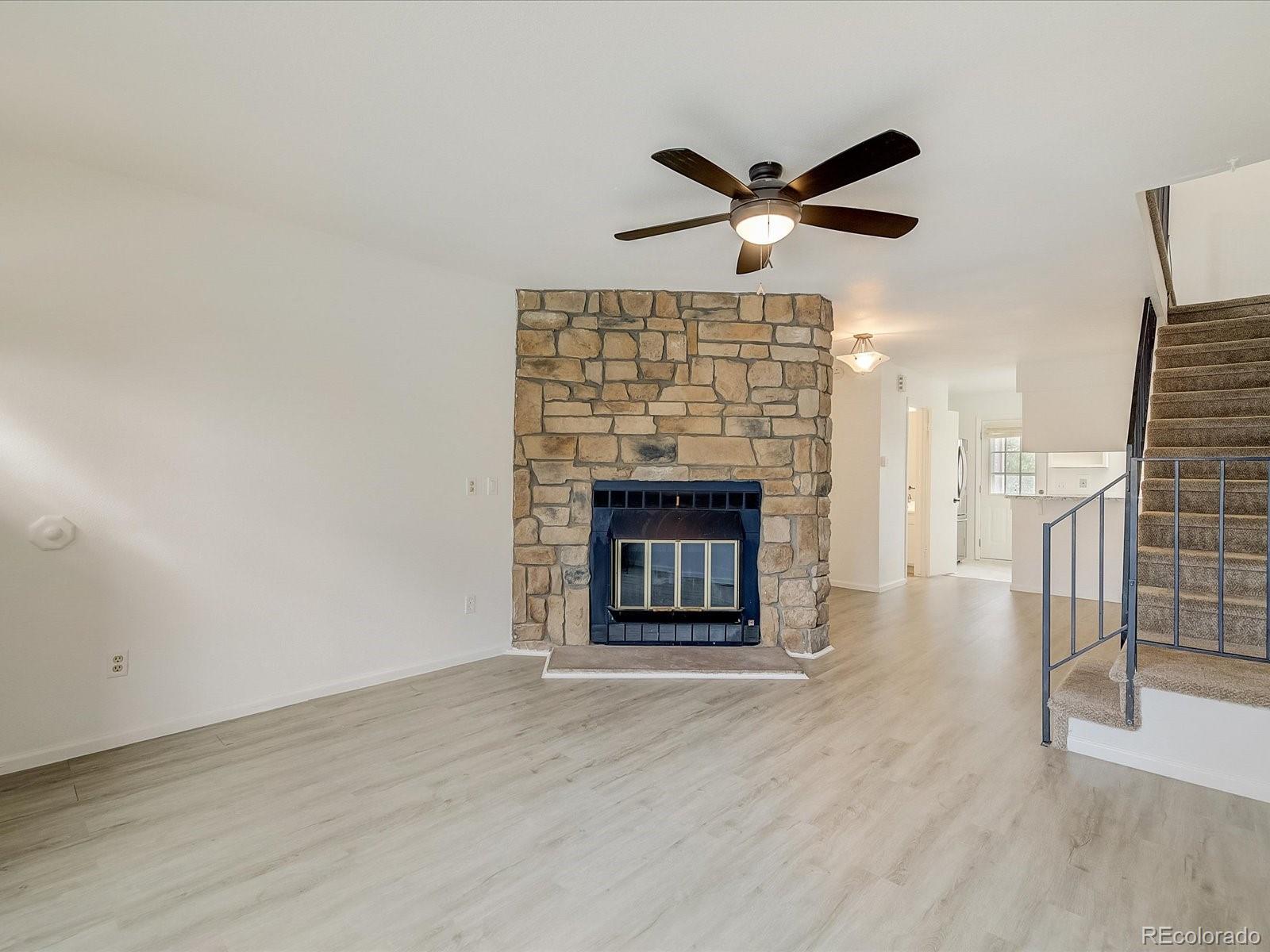 MLS Image #2 for 1653 s blackhawk way,aurora, Colorado