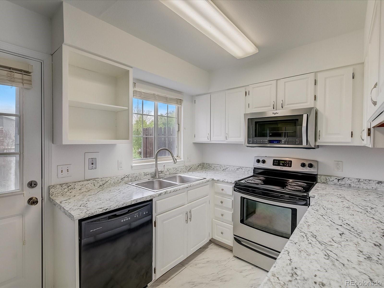 MLS Image #5 for 1653 s blackhawk way,aurora, Colorado
