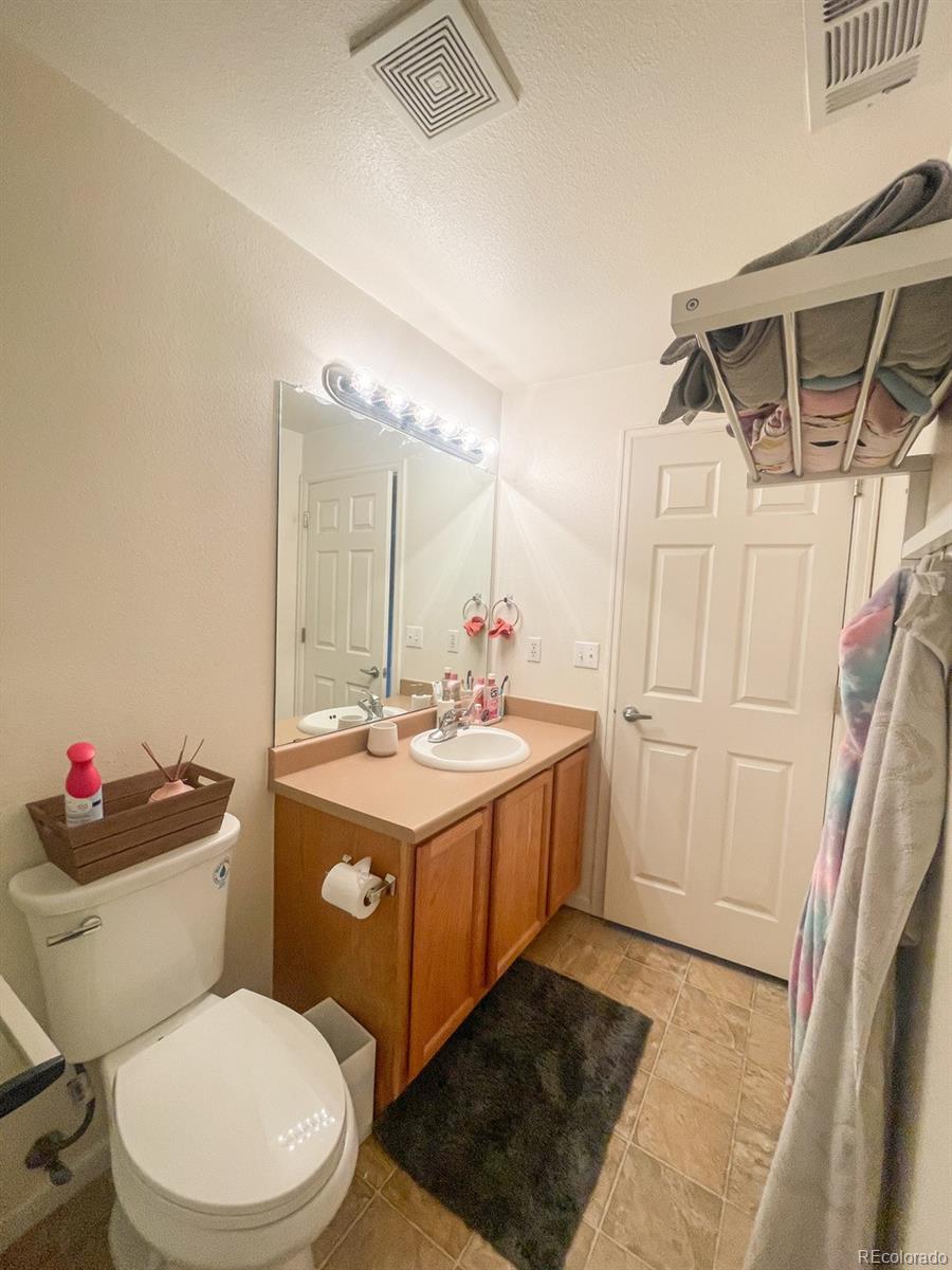 MLS Image #9 for 18681 e water drive,aurora, Colorado