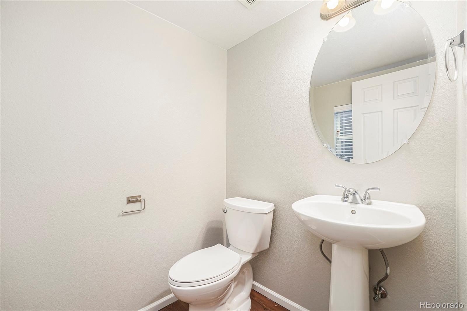MLS Image #11 for 4734  helena street,denver, Colorado
