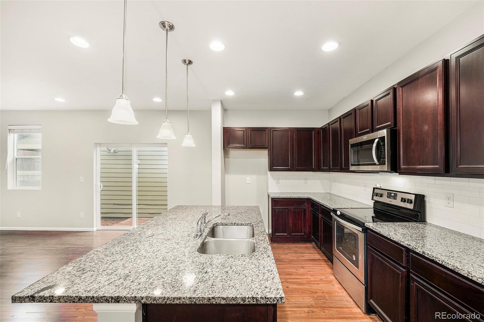 MLS Image #4 for 4734  helena street,denver, Colorado